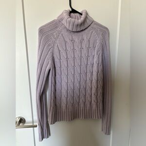 Lilac turtle neck sweater size medium